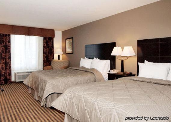 Comfort Inn & Suites Near Bethel College Newton Kamer foto